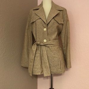 VINTAGE 1960s lined belted tan utility safari scholar jacket with pockets EUC 6